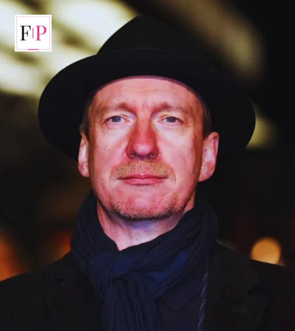 David Thewlis