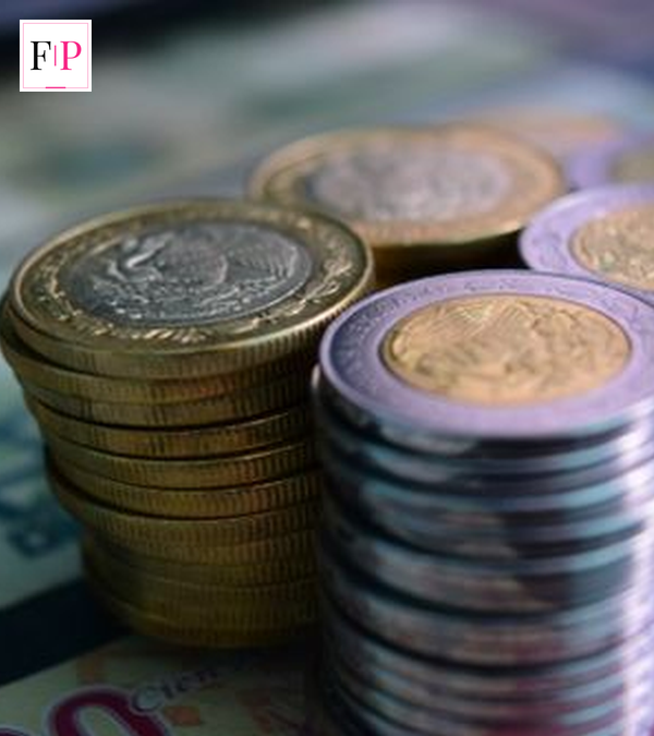 Interest Rates: 7 Smart Moves as the Bank Holds Firm Interest rates UK 2026: calculating the cost of borrowing and savings returns